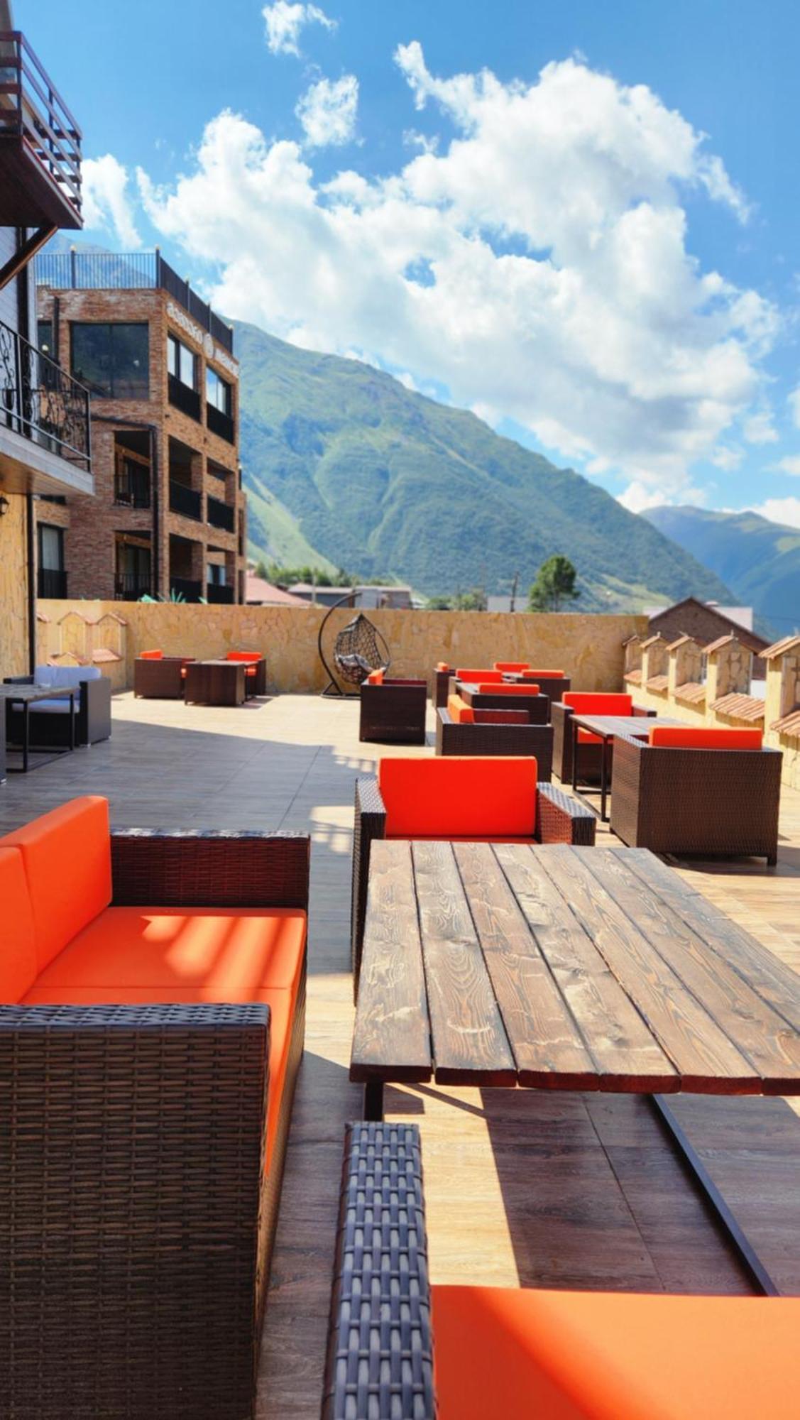 Hotel Toliketi Kazbegi Kültér fotó
