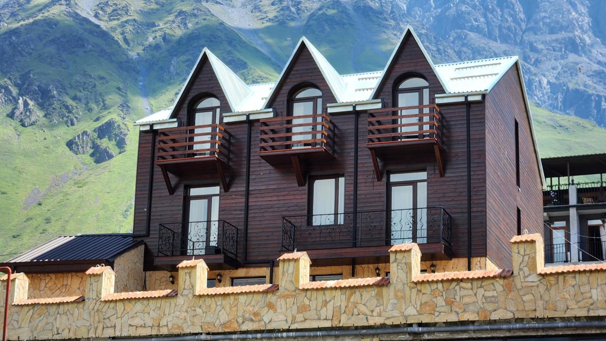 Hotel Toliketi Kazbegi Kültér fotó